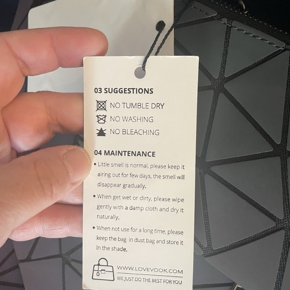 LOVEVOOK Holographic Reflective Tote Bag,Clutch Wallet, Shoulder Bags - Picture 3 of 12